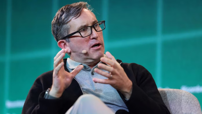 The global wearable technology market reached a major milestone as Oura Health announced the successful closure of its Series E funding round, raising more than $900 million and pushing its valuation to approximately $11 billion. The funding outcome reflects strong investor confidence in data-driven preventive healthcare and the increasing consumer demand for discreet, clinically informed health wearables. The Finnish company has steadily evolved from a niche smart ring startup into a globally recognized digital health brand focused on long-term wellness insights rather than short-term fitness metrics. Strategic Investors Back Oura Health Vision The latest funding round was led by Fidelity Management & Research Company and included new participation from ICONIQ, Whale Rock Capital Management LLC, and Atreides Management, LP. The investor mix signals confidence not only in the company’s revenue trajectory but also in its ethical approach to health data, subscription-based business model, and expanding enterprise healthcare relevance. By supporting responsible biometric tracking and privacy-focused analytics, Oura Health continues to attract institutional investors seeking sustainable health technology platforms with global scale potential. The newly secured capital will be used to accelerate international expansion, deepen artificial intelligence capabilities, and support the development of advanced health insights. The company aims to enhance its predictive health algorithms while expanding access across additional regions and healthcare ecosystems. This strategy aligns with broader industry trends emphasizing early detection, longitudinal health data, and personalized wellness guidance. Since its founding in 2015, the company has shipped more than 5.5 million smart rings worldwide, with over half of those sales occurring within the last year. Revenue exceeded $500 million in 2024, and internal projections indicate the company is on track to surpass $1 billion in annual revenue in 2025. These figures position Oura Health among the fastest-growing wearable health technology firms globally, driven by rising adoption among consumers, athletes, clinicians, and corporate wellness programs. CEO Tom Hale emphasized that the company’s focus extends beyond hardware sales. According to leadership, the long-term goal is to empower individuals with actionable insights that improve sleep, recovery, cardiovascular health, and overall resilience through continuous, non-invasive monitoring. Partnerships and Product Expansion Strategy A key driver of future growth is the company’s expanding ecosystem of partnerships. A notable collaboration with Dexcom enables integrated metabolic health insights by combining continuous glucose monitoring data with biometric signals captured by the ring. This two-way data exchange supports more holistic health tracking and reinforces the company’s ambition to bridge consumer wellness and clinical-grade monitoring. Looking ahead, Oura Health plans to further expand AI-powered features, refine predictive analytics, and explore new health domains beyond sleep and recovery. By balancing innovation, privacy, and scientific validation, the company is positioning itself as a cornerstone platform in the evolving preventive healthcare economy.